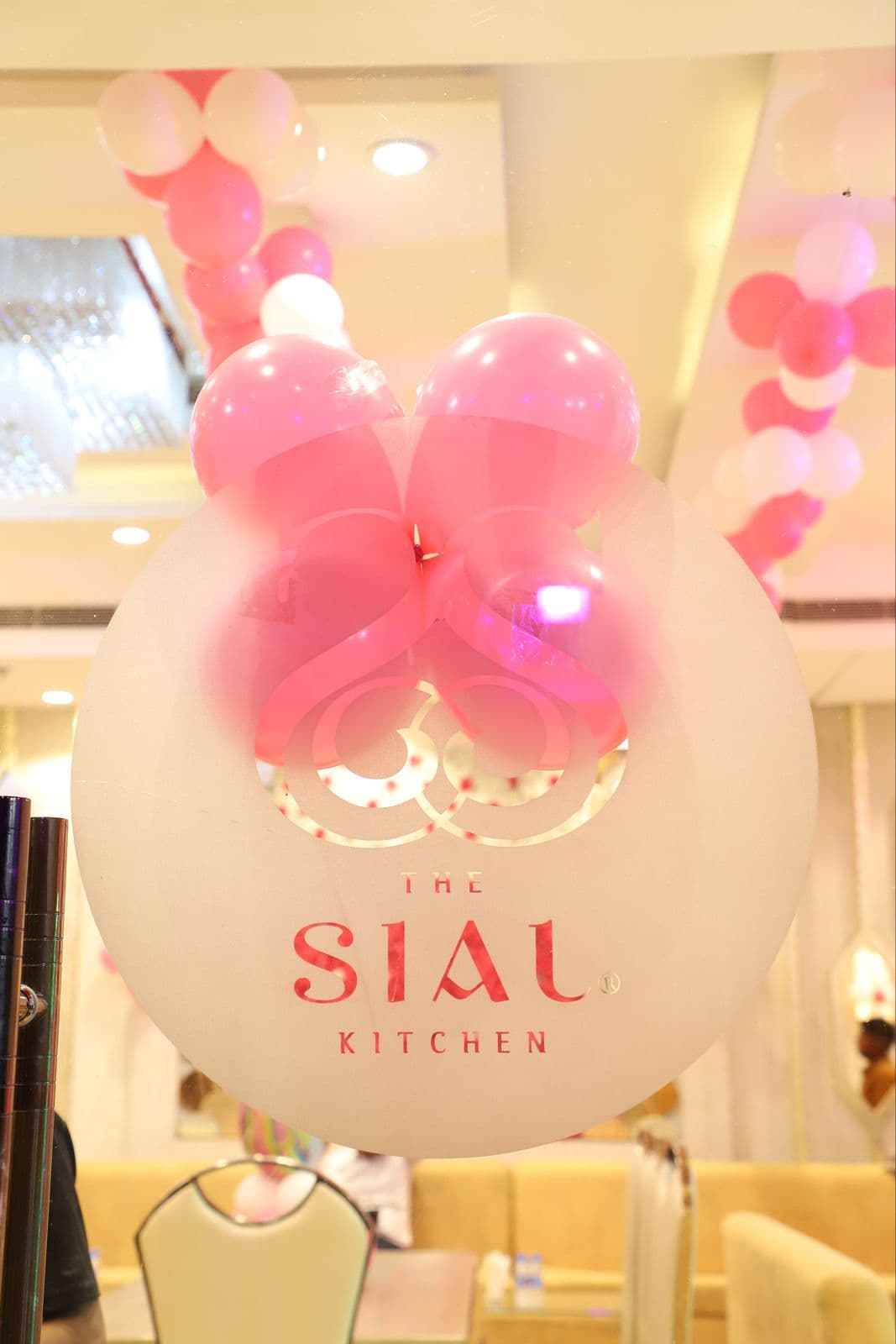 Event venue decoration — balloon arrangement photography